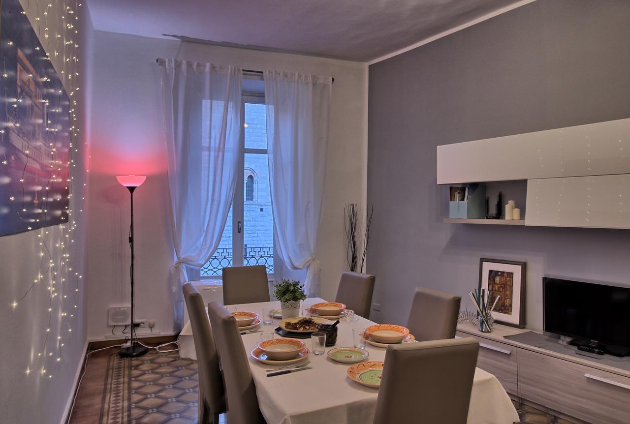 Piazza Duomo Amazing Apartment Como Exterior photo