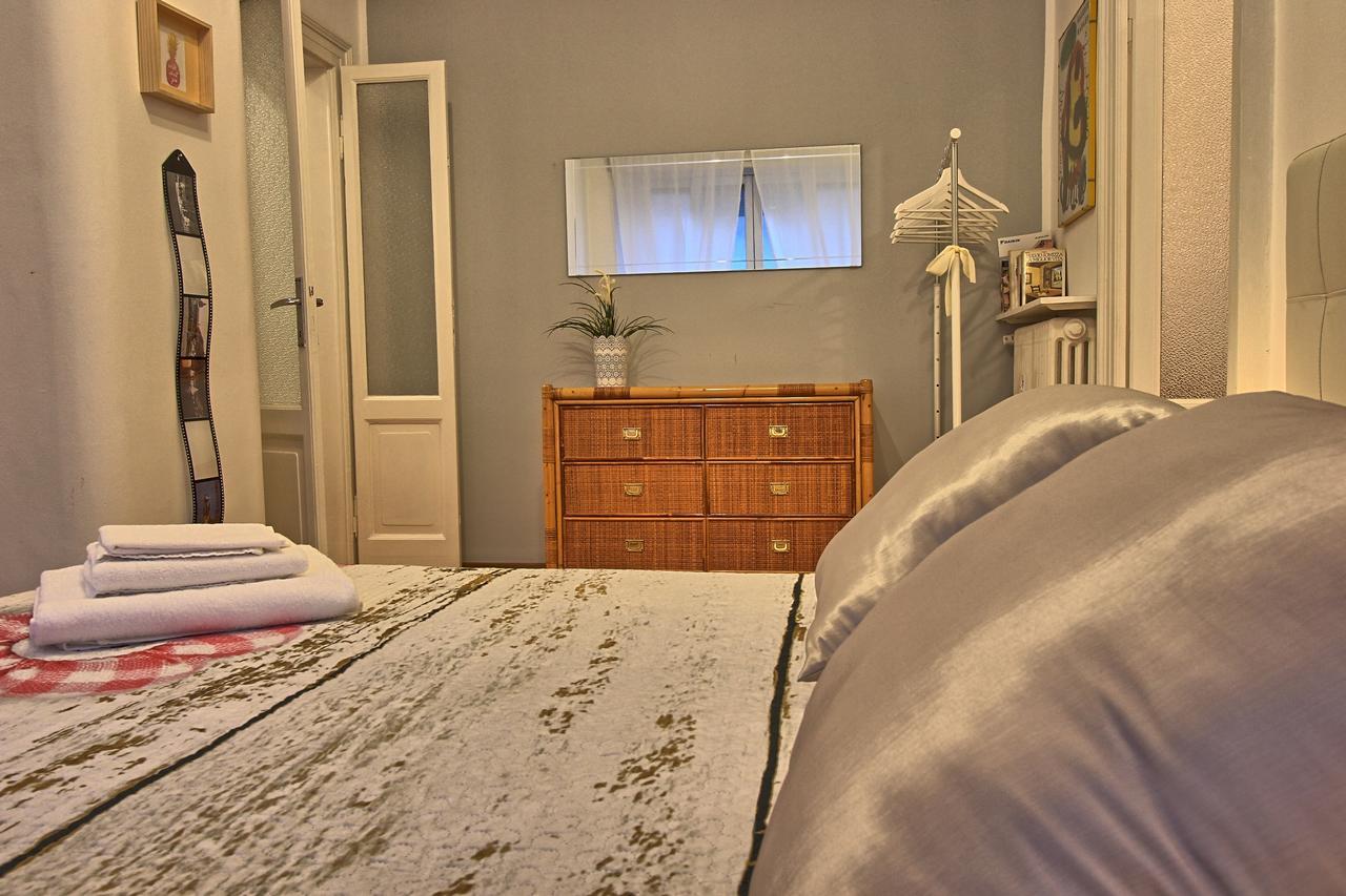 Piazza Duomo Amazing Apartment Como Exterior photo